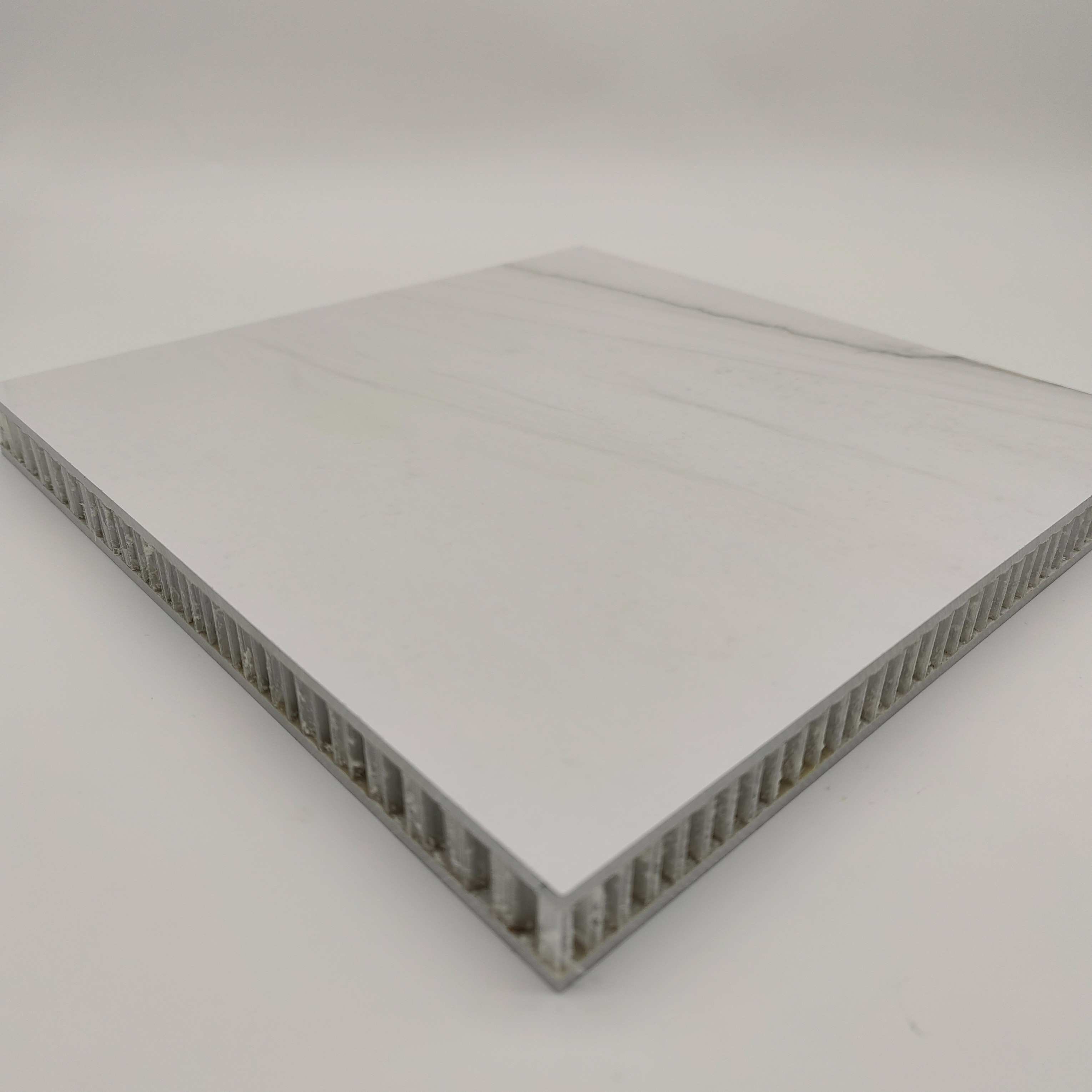 Disadvantages of SPC Aluminum Honeycomb Panels
